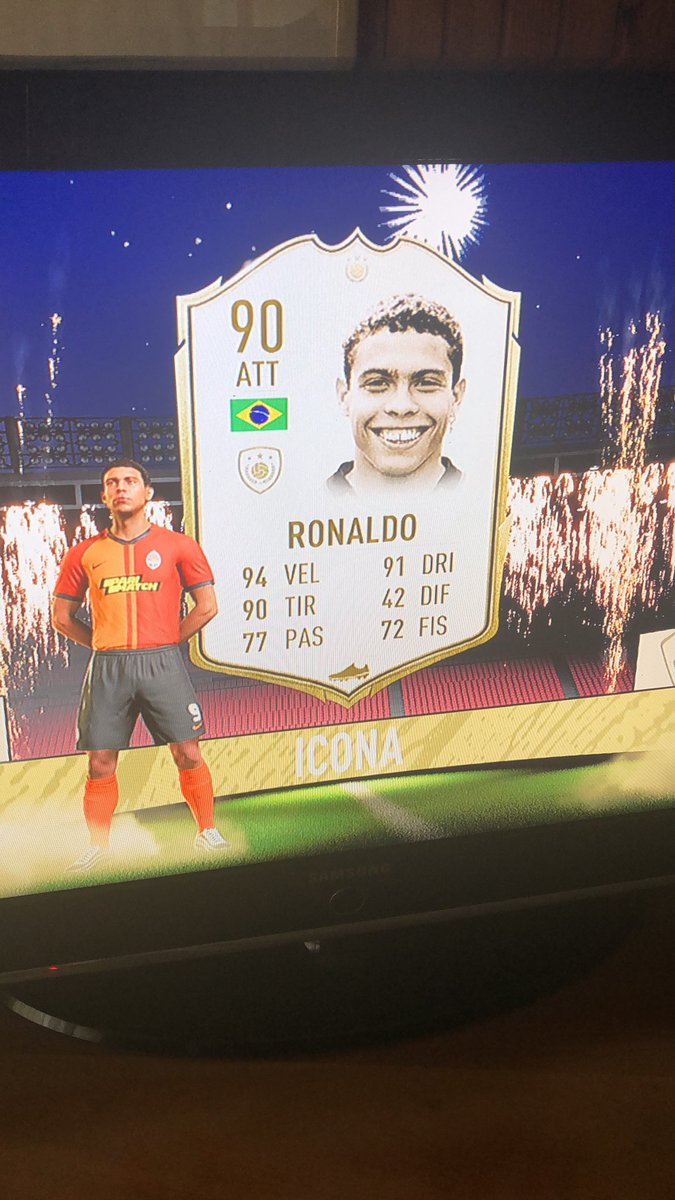 DeMarchiChry's tweet photo. @bateson87 Red list for me? https://t.co/B1sMIbHOw1