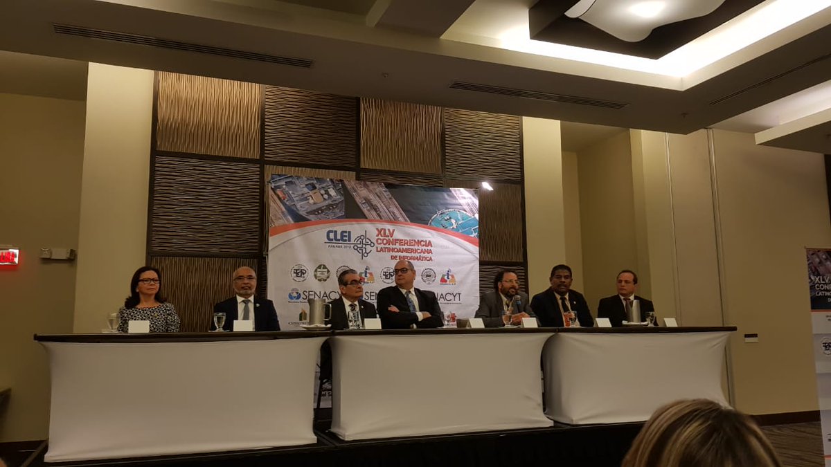 La <a href="/universidad_uci/">Universidad de las Ciencias Informáticas</a> participa en la 《XLV Conferencia Latinoamericana de Informática》. ¡Excelente!  oportunidad de intercambio científico con investigadores de esta área del saber. #SomosUCI avanzando a 👣 firme en la docencia, investigación y desarrollo de software. #SomosCuba