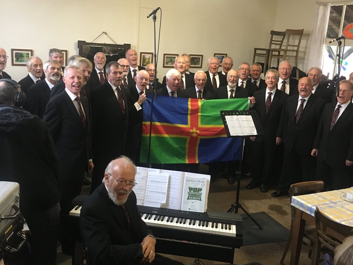 melvynprior's tweet photo. Had a great #LincolnshireDay show from Hubbard’s Hills Louth @BBCRadioLincs Thanks if you came along and thanks to the choirs that helped us launch #TheBigSing https://t.co/sHdLkuC9TB