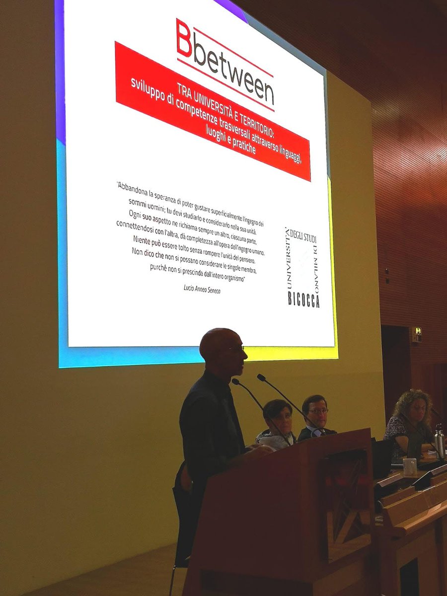 Bbetween_Unimib's tweet photo. Questa mattina abbiamo presentato il progetto #Bbetween alle matricole di #Psicologia.
In bocca al lupo per il vostro percorso universitario! 📚🤞
A questo link tutte le info sulle nostre attività: https://t.co/Jdzbh9L1mj https://t.co/vLbb8SwVxB