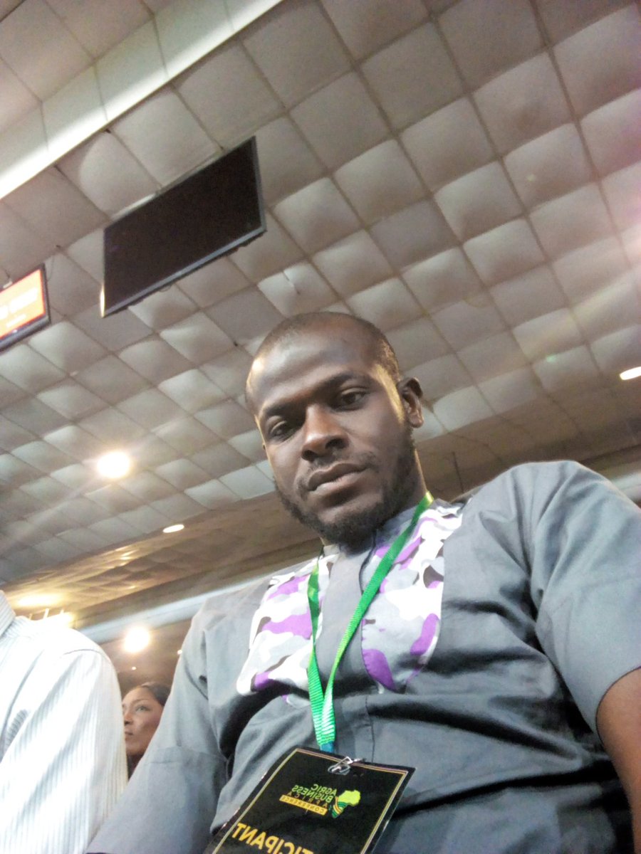 ismaistylez's tweet photo. Nice to meet Otunba Pradeep at Agric Business Africa Conference #ABAC2019 #FarmCredit https://t.co/t6QRgWZkfv