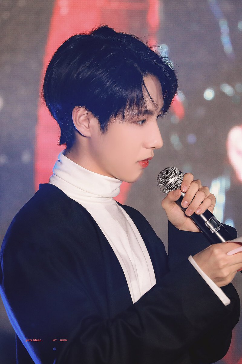 pureblanc323's tweet photo. #런쥔 #RENJUN #仁俊 

https://t.co/fTIv80nQAe
https://t.co/Ig3iKoDf0f
https://t.co/7mHqiSpWRP https://t.co/MYesrkW5SN