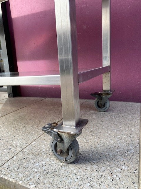 probablyhaveit's tweet image. Catering equipment for sale🍳Stainless steel kitchen equipment in good condition, is difficult to source.  These mobile serve-overs, plate warmers and sinks were all only lightly used in a golf club café. 📲Only one of each item available, so if it suits call us to reserve.