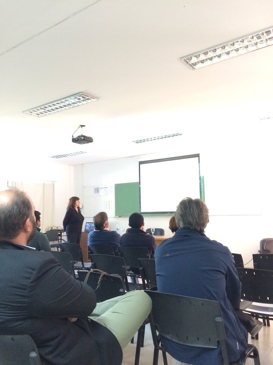 UTNChubut's tweet photo. Ya se dio comienzo a las “Jornadas Internacionales de Trabajo” del Grupo #GEMyS #UTNChubut https://t.co/EvQuplCcJu