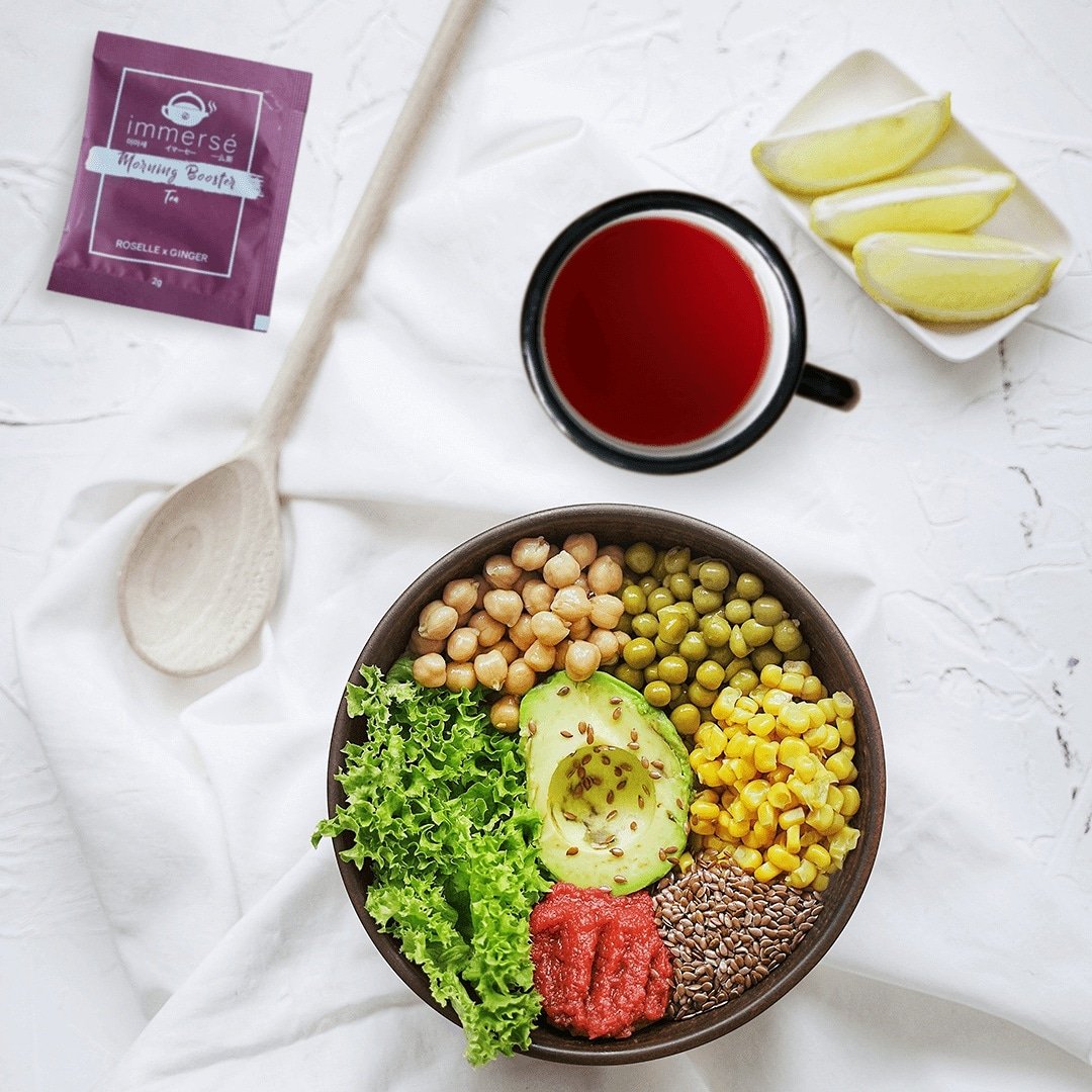 immersetea's tweet photo. It's Vegetarian Day (Oct 1)⁠
Who goes veggie, raise your hand🙋🙋‍♂️🙋🙋‍♂️⁠
⁠
#VegetarianDay #morningbooster #roselle #gingertea⁠
#vegetarian #vegan #food #plantbased #foodie #organic #vegetarianfood #foodblogger #govegan #immersetea⁠

Original photo credits to Olena Sergienko https://t.co/YPwjFVtyPm