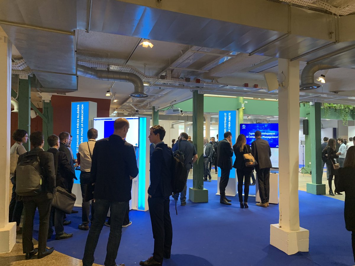 agathebrice's tweet image. Laissons la place à l’expérience dans le village de démo #Modsim19 @3DSfrance