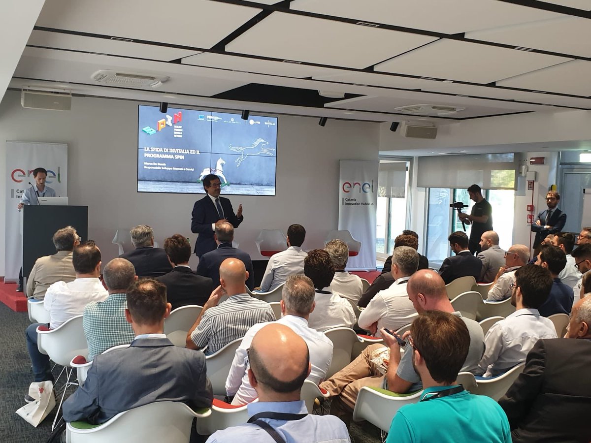 mimit_gov's tweet photo. #MISE #SPIN @Invitalia @__ELITEGROUP__ Al via da #Catania #roadshow dedicato alla #SPIN #innovazione #sviluppo Spinoff universitari, #PMI e startup innovative di #Basilicata #Calabria, #Campania #Puglia #Sicilia piattaforma #online personalizzata
https://t.co/6NePRAjkns https://t.co/AWo6hNmwVv