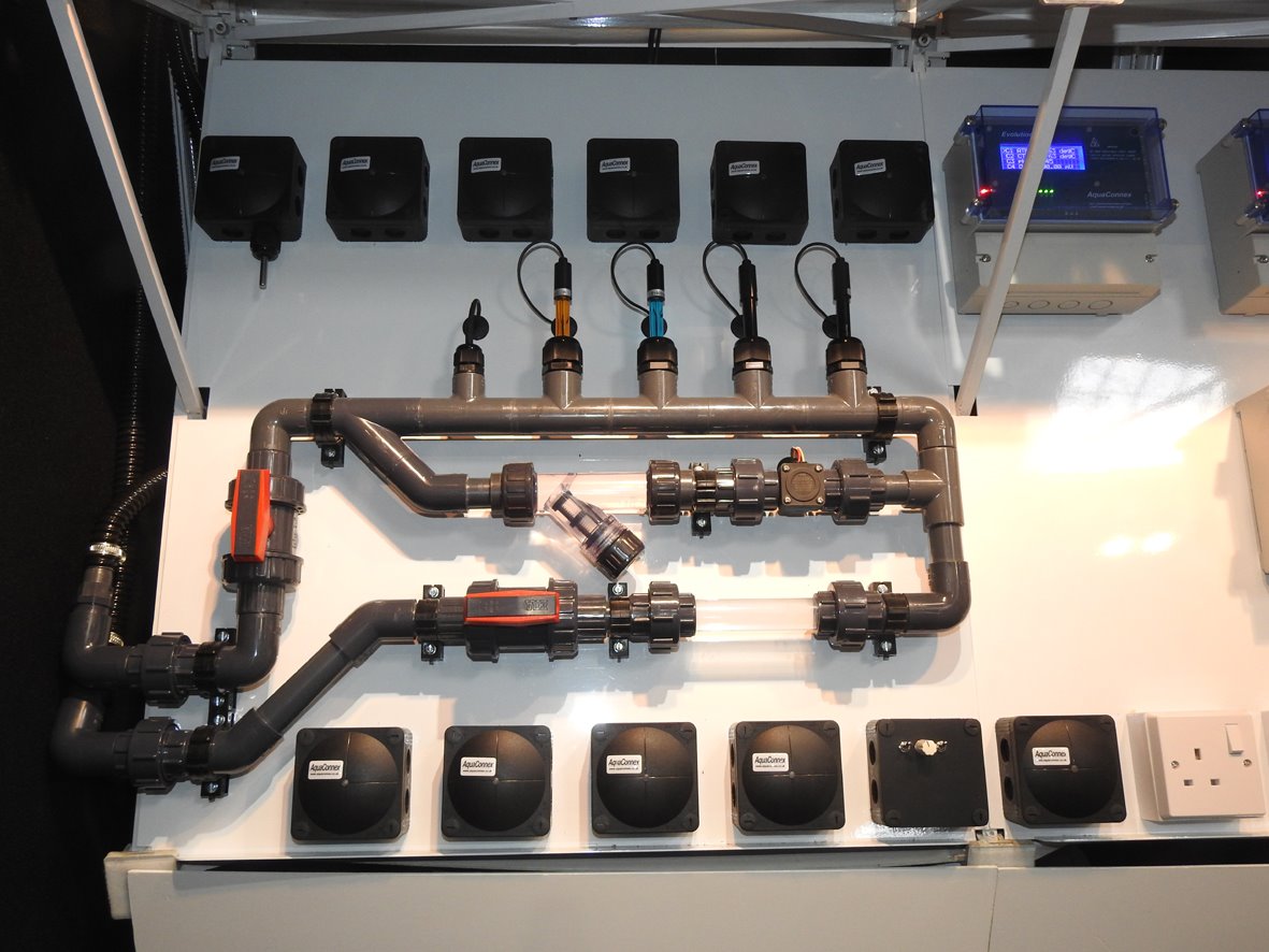 Picture from <a href="/SensorsShow/">#SensorsShow</a>  last week our demonstration Sensor Manifold on Evolution ll