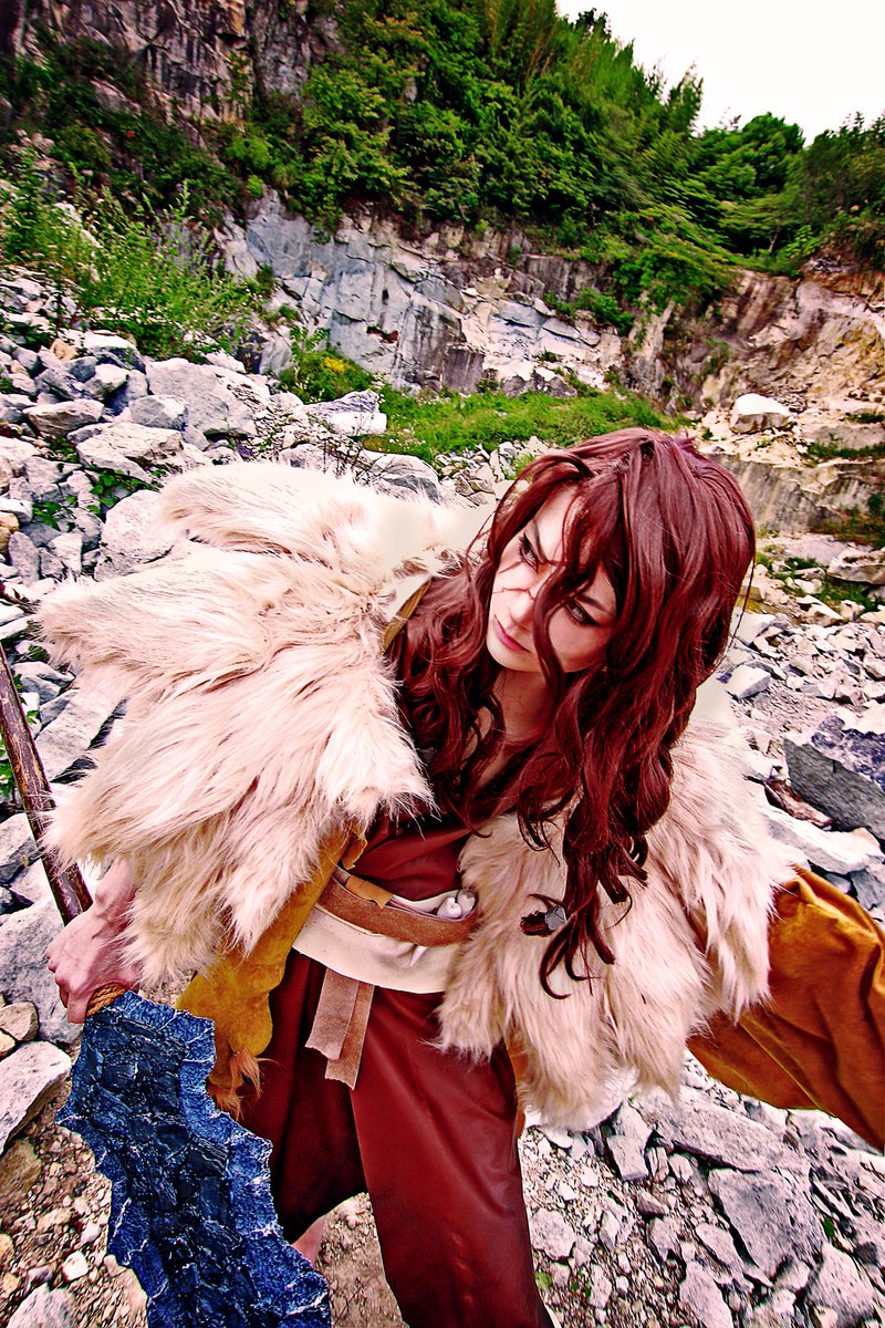 たゆ Dr Stone 千空 小春 獅子王司 ゆ なんかもう大変だった 暑さとか 布量とか 前髪とか 司が復活してこのお気に入りのマントするのだいたい春くらいと思うともう彼すぐさま脱ぎたくなってるはずですね