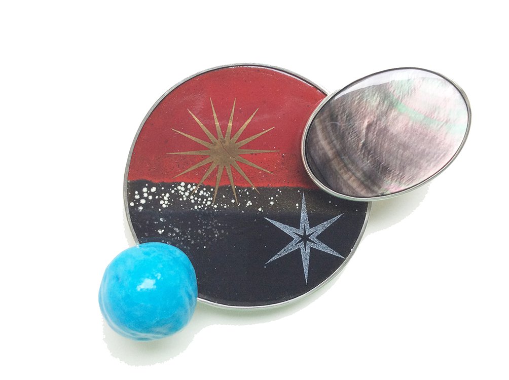 October 14th is the launch of <a href="/Vittoria_St/">Vittoria St Gallery</a> latest exhibition Space/Craft by <a href="/stephenbottoml7/">Stephen Bottomley</a>! Some truly "out of this world" pieces of jewellery and design will be on show💍🪐 

Find out more 👉👉bit.ly/VittoriaGaller…