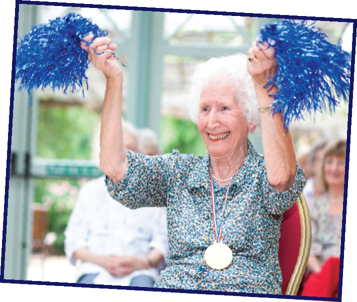 Happy #InternationalOlderPersonsDay! 
According to the UN, almost 700 million people are over the age of 60. We are living longer &amp; that is cause for celebration! We are here to help support #olderpeople through the challenges they face. 
ageuk.org.uk/horshamdistric…
#OlderPeoplesDay
