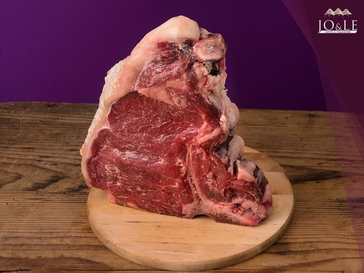 JOeLE_ITALY's tweet photo. La costata di manzo ��� è un tipo di bistecca, solitamente cotto sulla griglia, la cui carne proviene dal taglio del costato del bovino! 🐄

#JoeleFastFoodEBisteccheria https://t.co/B39Vh5C5LD