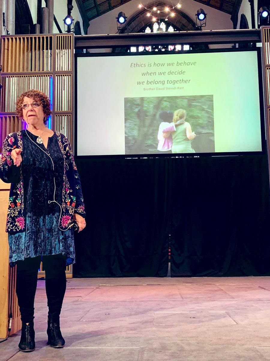 ManiraAhmad's tweet photo. “It is so important to have a sense of belonging - we then have the rise of ethical behaviour”

Meg Wheatley brings it home, we need to get back to basics - it’s as simple as that !

#DwellingMind #Relationships #Connections #PerseveranceScot #CourageousLeadership #Kindness https://t.co/vBtHHQUZt1