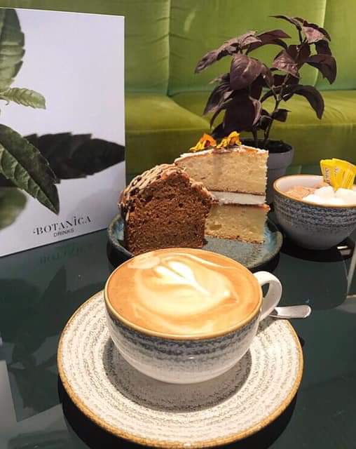 SouthLodgeHotel's tweet image. Time for a cup of coffee and a slice of cake in Botanica ☕️ 
#Internationalcoffeeday