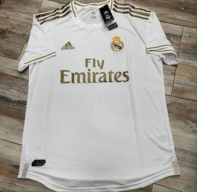 whereis21s's tweet photo. All Jerseys Available @sneaker_dots at cool prices of 80gh • dm / call / WhatsApp 0265141606 • Same day delivery 📦 #sneakerdots #sneakerhead #forsalegh #cooljerseys https://t.co/6mLusPlddt