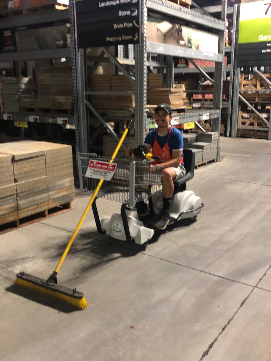 Shout out to Gil in Garden- doesn’t let a sports injury hold him back- improvising at its best #6940Proud #MightyMidSouth