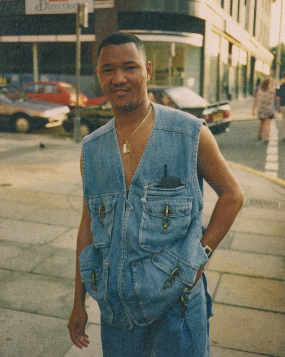 Creative Review tweet media