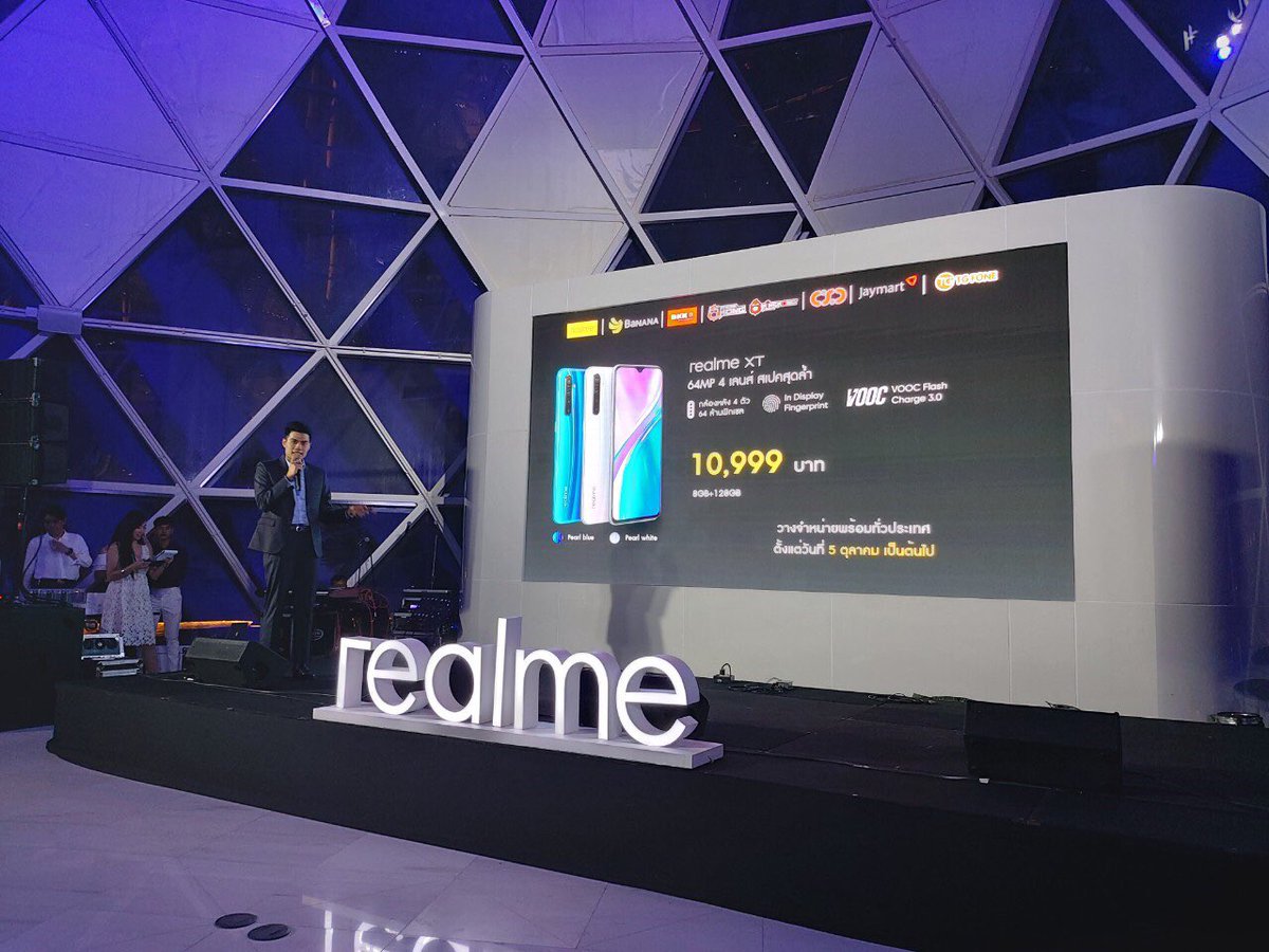MobileGURUThai's tweet image. 📣 เปิดราคา realme XT สมาร์ทโฟนกล้องความละเอียด 64MP รุ่นแรกในตลาด! กับราคาวางจำหน่าย 10,999 บาท หรือเลือกซื้อแบบติดโปรกับ AIS หรือTruemoveH เริ่มต้นเพียง 2,999 บาท เท่านั้น!

#realme #realmeXT #64MPQuadCamera