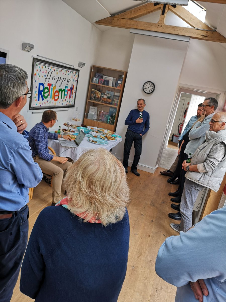 Verisk_LBDUK's tweet image. Congratulations to Seppe Cassettari who retired as our CEO on 30th September!  We&apos;d like to wish Seppe the very best of luck for the future and thank him for the contribution he has made to the industry in a long and distinguished career. #SeppeCassettari #geospatial #BCS #GIS