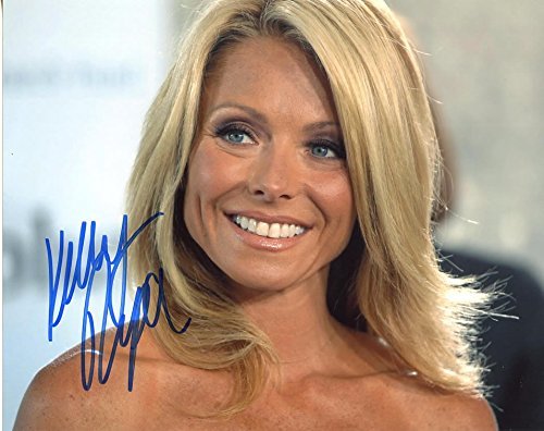 October 2:Happy 49th birthday to actress,Kelly Ripa(\"All My Children\") 