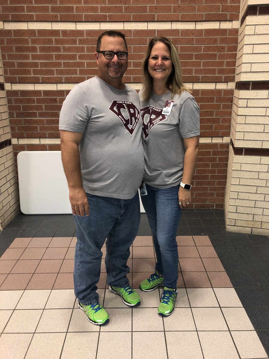 Coach Faigle’s favorite day of the year...when he gets to twin with his wife!!  #TwinDay #CRHSHOCO #CPOE <a href="/CurtFaigle/">Curt Faigle</a>