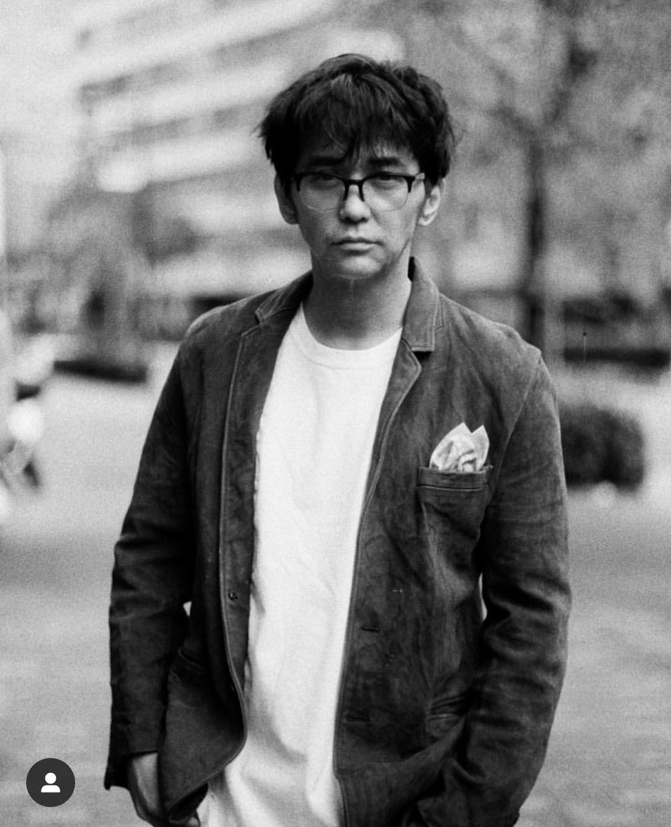 ばにら V Twitter カメラロールの中で一番かっこよかったのはこれだ 村上淳 メガネの日