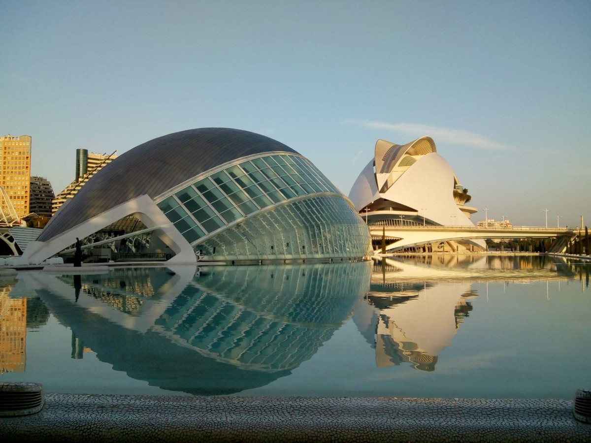 EduWebMarketing's tweet photo. What a beautiful walk to the #VAMOS2019 Fedele conference venue. #highered https://t.co/bLvcUJuxTY
