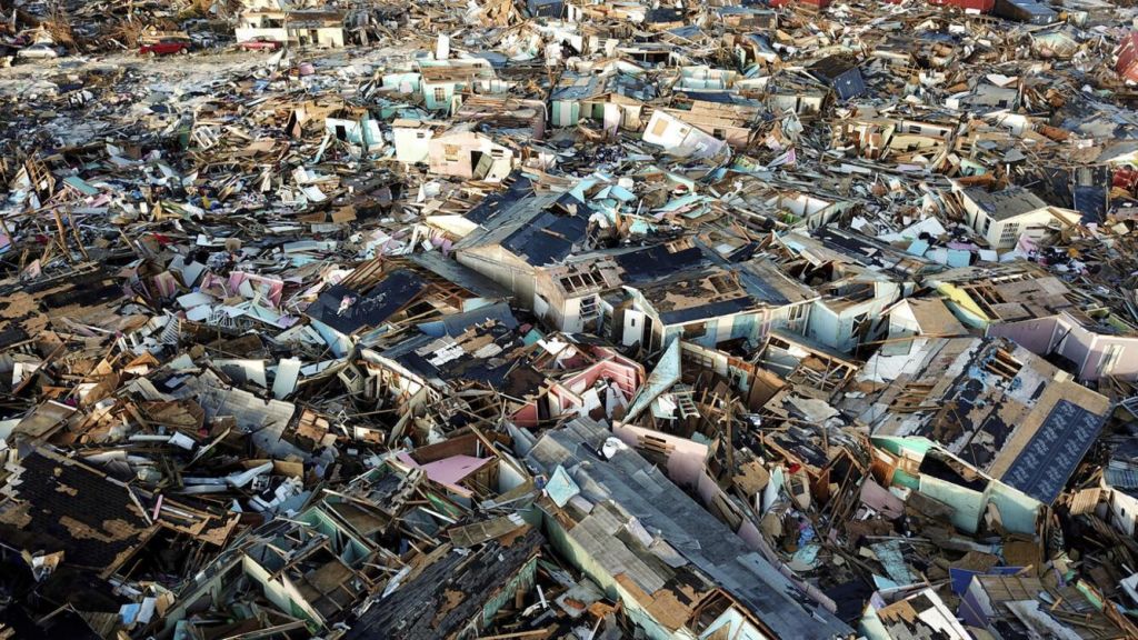 Investoren setzen nicht nur auf den fallenden Wert von Immobilienpapieren, sondern auf Häuser, die mit dem Klimawandel unterzugehen drohen. hambitv.shp.so/a/MsO0Mu
