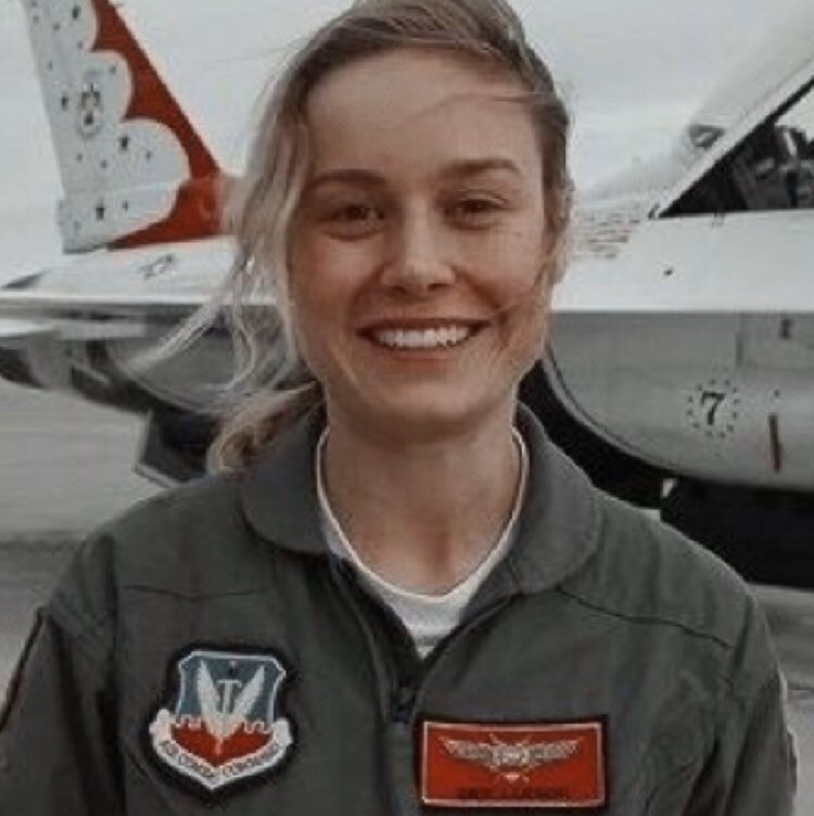 Happy birthday to my biggest inspiration, my idol, the best human being on the planet...Brie Larson!! 