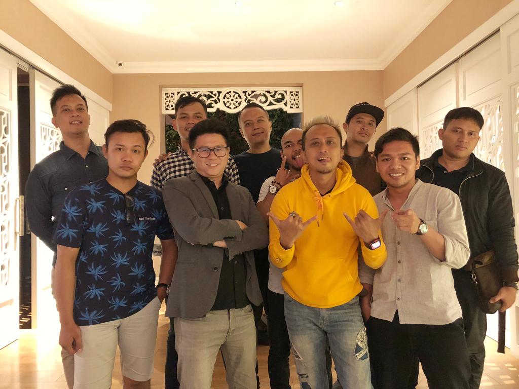 Women will come and go, but brother stay forever. (<a href="/KeiSavourie/">Coach Kei</a>)

<a href="/hitmansystem/">Buku baru: Glossy Gentlemen Guide</a> (HS) harga mati!

Solo. September 29 2019