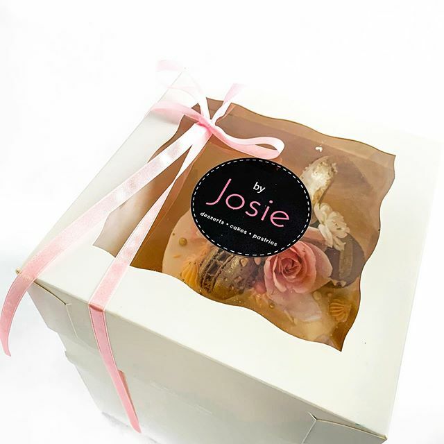 Box, Bowed &amp; ready to go!✨
—
PS: We’re now accepting October orders! ift.tt/2ojtfDC