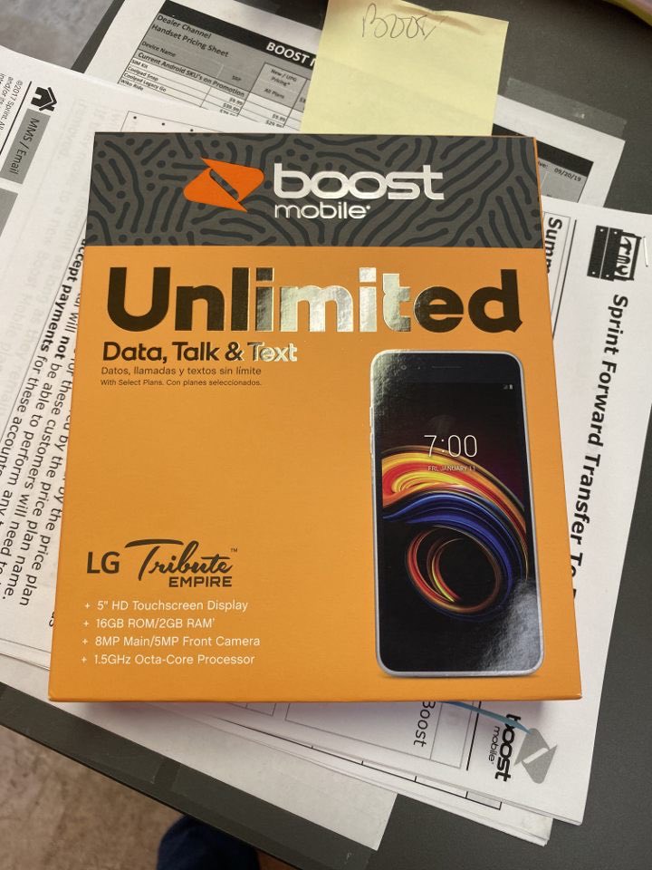 boost mobile tweet media