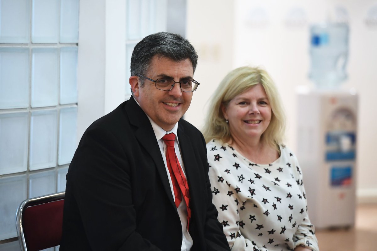 Tuve el agrado de acompañar ayer a los alumnos que rindieron el examen final del primer módulo del curso “Formador de Formadores en Lenguaje Claro”, en el Salón Moreno- Frondizi del <a href="/SenadoArgentina/">Senado Argentina</a>