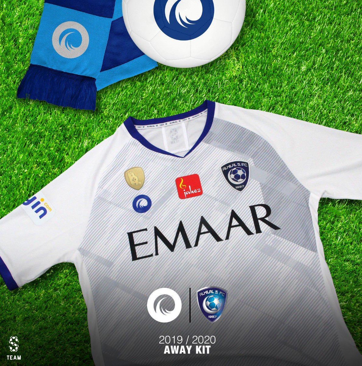 baytAlhilal's tweet photo. بمُناسبة فوز الهلال سحب على طقم #الهلال الابيض (الأصلي) ..

🚨| الشروط : 
• مُتابعة @baytalhilal 
• رتويت للتغريدة

السحب يوم "الاحد" المُقبل.
#الهلال_والسد_دوري_اسيا https://t.co/GzMNCHsg9W