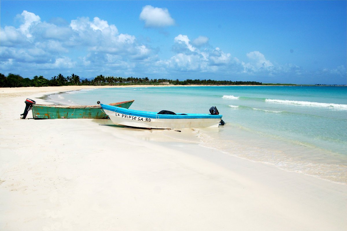 sirencommspr's tweet photo. @CNTraveler named the Dominican Republic one of 'The 40 Most Beautiful Countries in the World'. 

Read the exclusive here: https://t.co/yEnKEQTKly https://t.co/fEnmh7FekO