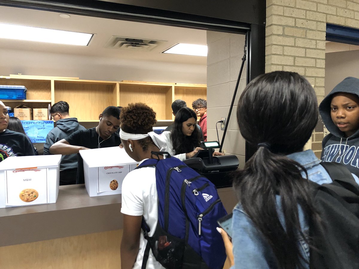 Elkins DECA tweet media