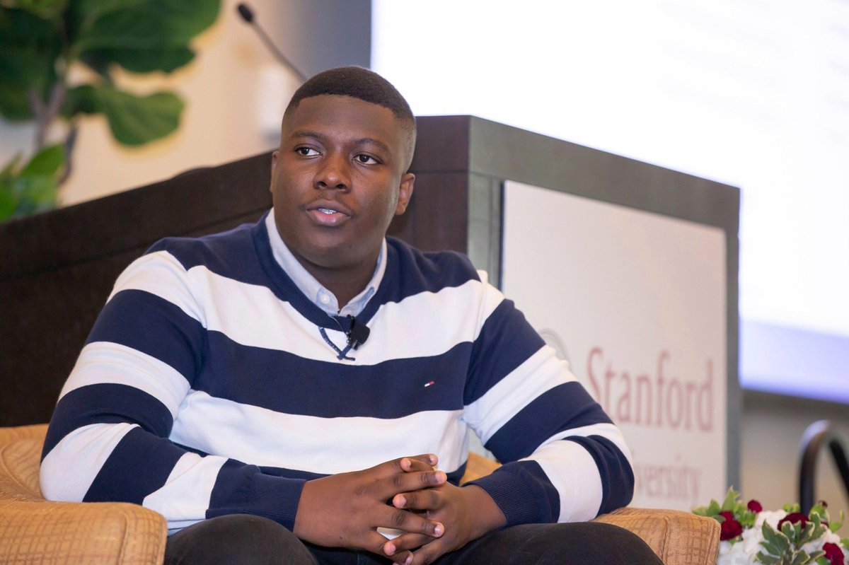 It was great to present my latest work at Stanford. We show that language models trained on clinical data do not acquire any clinical knowledge and propose a grounded language learning approach. Ongoing work with my supervisor Yoshua Bengio.