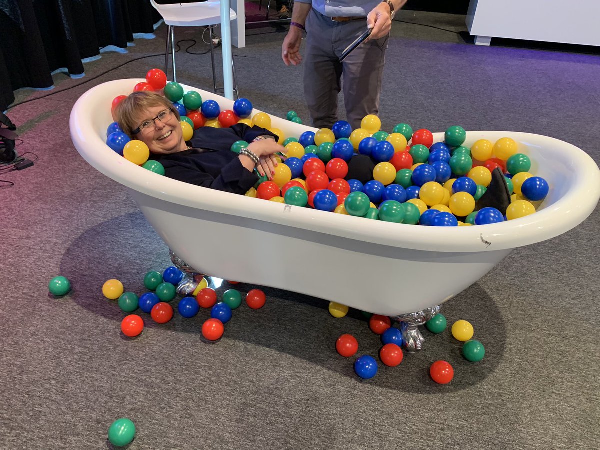 NewWorkTeam's tweet photo. #Gedanken19 https://t.co/8DmejBHX2M