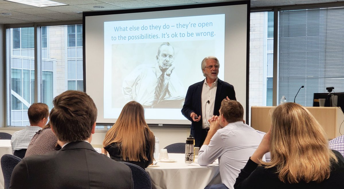 bkquant's tweet photo. Biggest takeaway from listening to Glenn Karwoski this morning: If you want to be more creative, be curious! @USTbusiness @MplsChamber @karwoskicourage #creativity #curious #DRIVEleadershiplab #TuesdayMotivation https://t.co/fptzJKVnd9