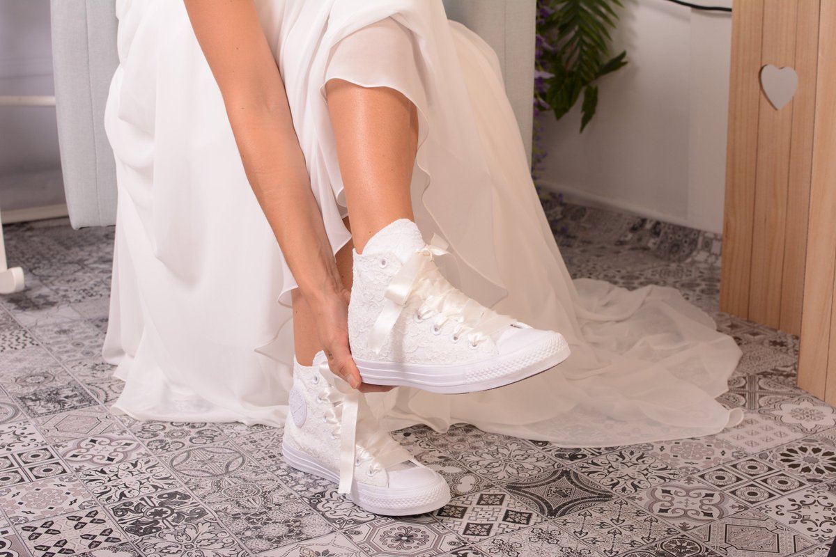 wedding lace converse