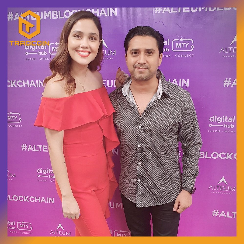 TRADcoinMX's tweet photo. Nuestro CEO Octavio tuvo el placer de compartir impresiones con Angie CEO de #VivaLaCrypto y Embajadora de #Hotizen Cripto Rank 117, #TradCoin buscando fortalecer alianzas en el ecosistema #Blockchain y #Cripto en crecimiento desde México para el mundo de una manera propositiva https://t.co/9GEerqx3pl