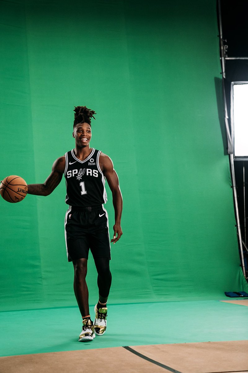 spurs's tweet image. big mood from #SpursMediaDay