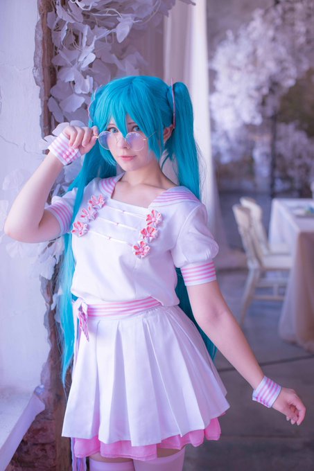 Twitterのコスプレ画像18