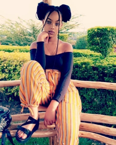 Realsoulkaay's tweet photo. Drop any picture in your gallery and follow whoever likes your comment.
I will follow the first 270 comments. 
Let's go😉.. https://t.co/x6kDNRu0m0