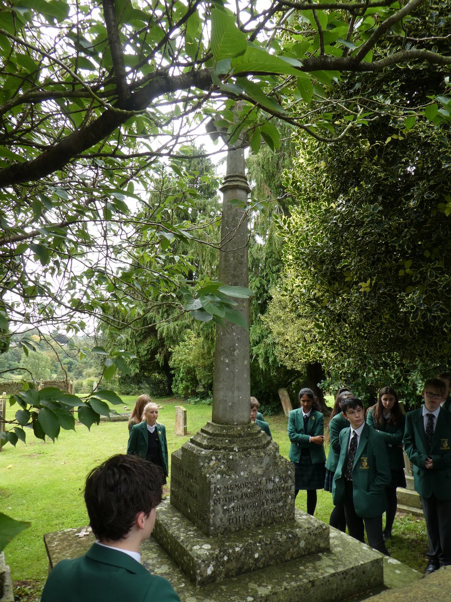SibfordHistory's tweet photo. Year 9 studying the impact of the Great War. ‘We will remember them’.
#KeyStage3History #GreatWar #LocalHistory #SibfordSchOxon #HolyTrinityChurchSibfordGower #CWGC https://t.co/D3aaYATFG3
