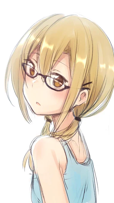 オフでは眼鏡かけてる みたいなの すき 