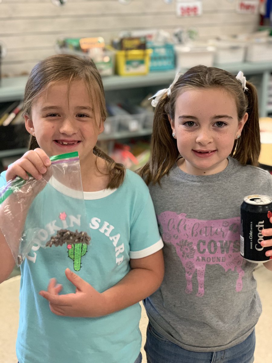 MrsS_Steffens's tweet photo. These sweet girls chose erasers and a coke for their reward for getting the most positive dojo’s this week! #clintonpride #positivebehavior #kidsfirst @HenryElementary @ClintonMoCards @msjuliacardpk https://t.co/vjA3lNPWiW
