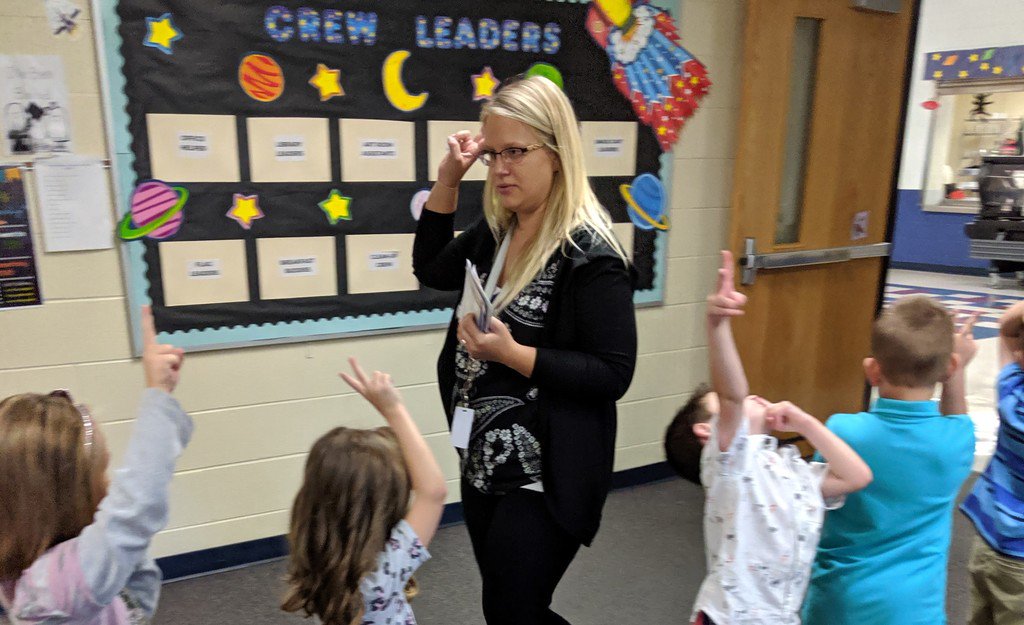 EagleEdgemont's tweet photo. Please welcome Mrs. Zmudczynski to the Edgemont family! https://t.co/x3RMrppDjC