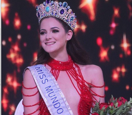 ListinDiario's tweet photo. Miss Mundo Dominicana: “Daré lo mejor de mí como embajadora de mi nación” https://t.co/OQhX4F5FzI ?#MissMundoRD #ListínDiario https://t.co/rEHlc6zWYY