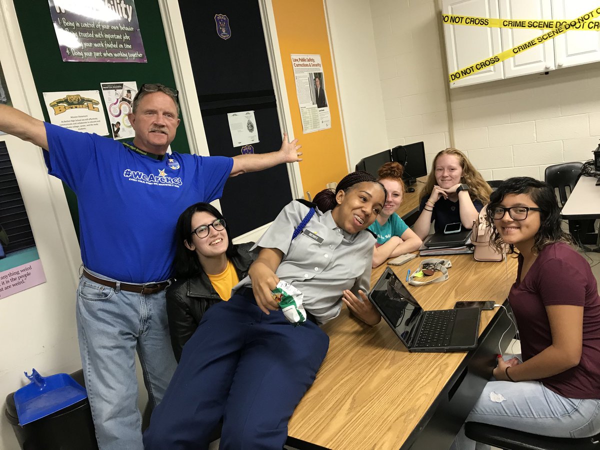 Randy_BHS_ALPS's tweet photo. #WeAreHCS Bethel students are the best in the world #onetransformation https://t.co/QMp7FuMvEv